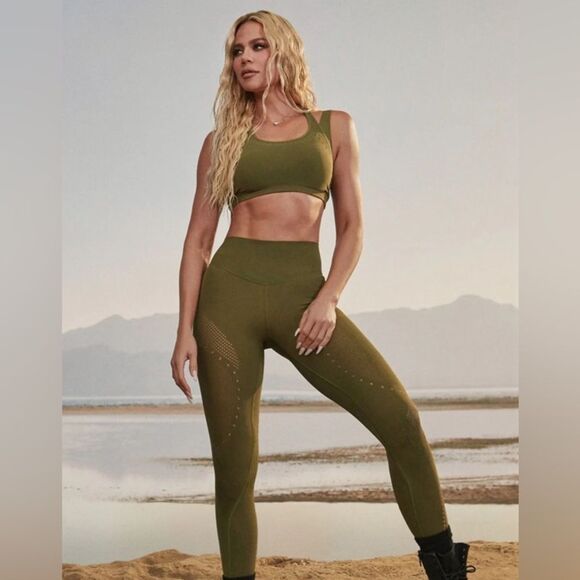 FABLETICS Sculptknit Contour Low-Impact Dark Moss Khloe Edit Size XS - Picture 4 of 15